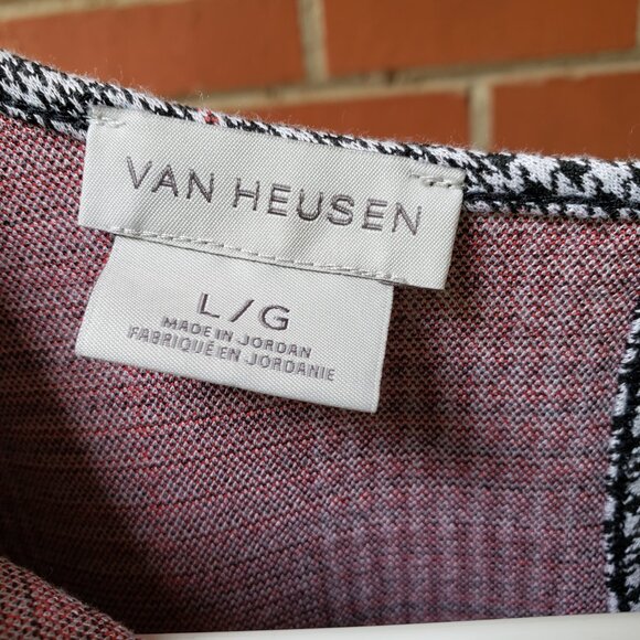 EUC VAN HEUSEN glen plaid classic black / white with tints of red sripes (L) - Picture 2 of 3